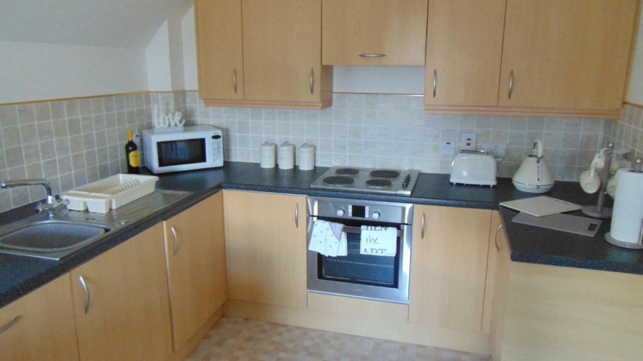 Montclaire Apartment Балатър Екстериор снимка